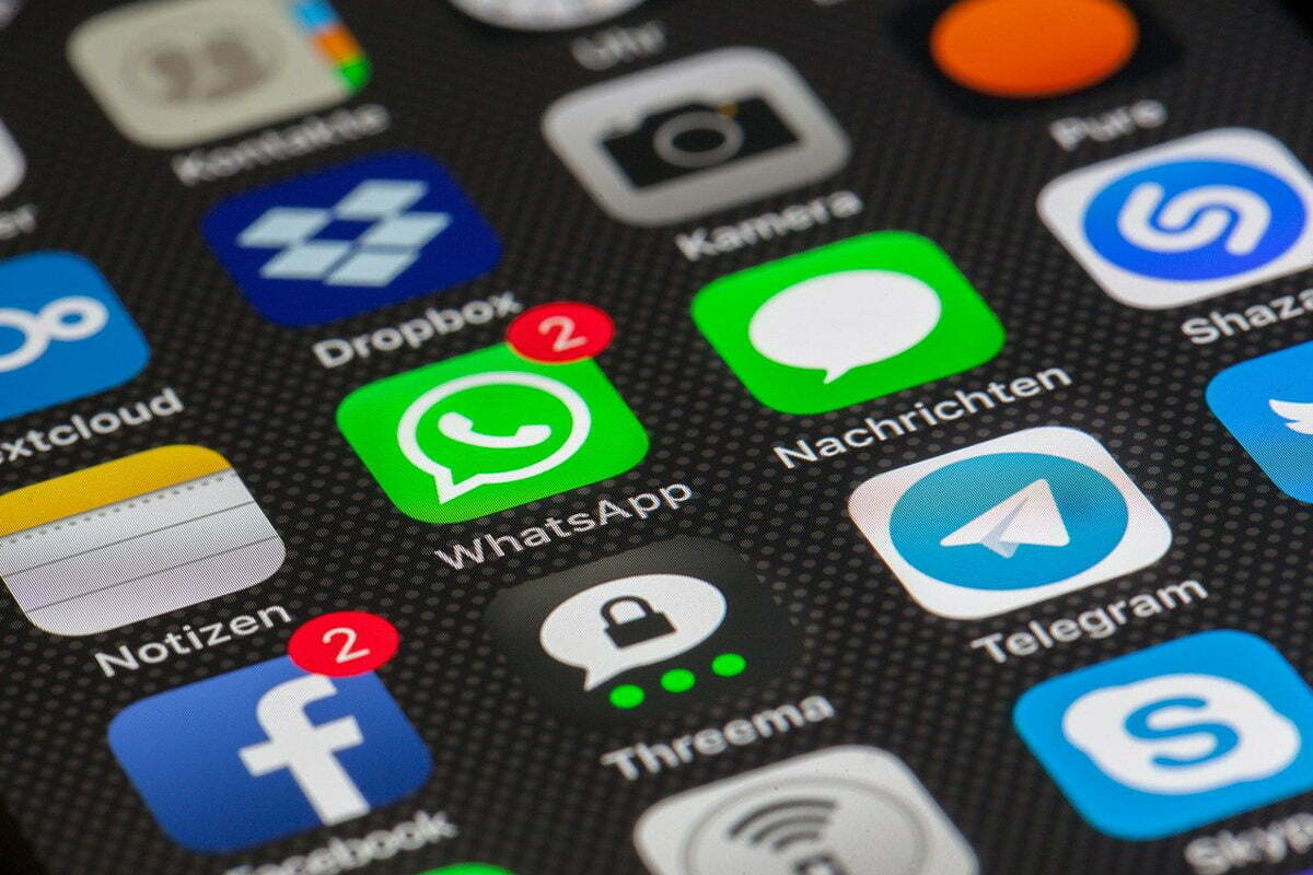 WhatsApp Delays Privacy Changes